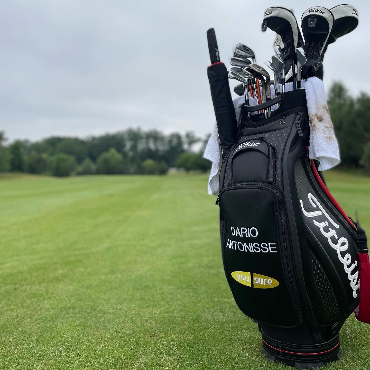 golf tas dario met logo sponsor